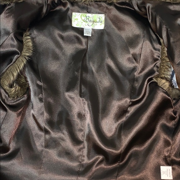 Faux Fur Vest Size Small - Picture 8 of 8